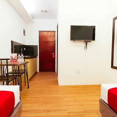 Reddoorz Plus Near Commonwealth Regalado Quezon City Extérieur photo
